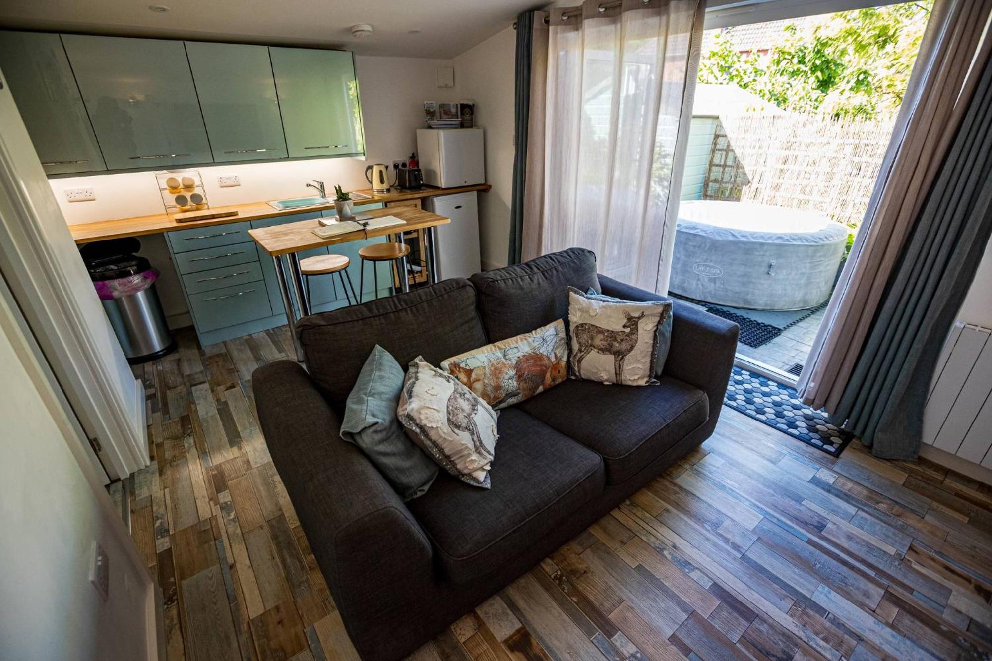 Hideaway Cabin For Two On Edge Of New Forest Hinton  Extérieur photo